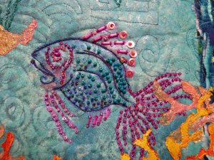 detail_beaded_fish